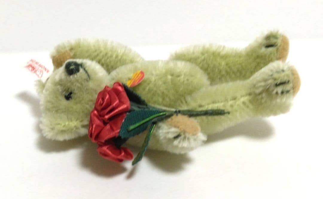 シュタイフカレンダー5月ミニテディベア2001年モヘア限定版バラの花束を抱えて