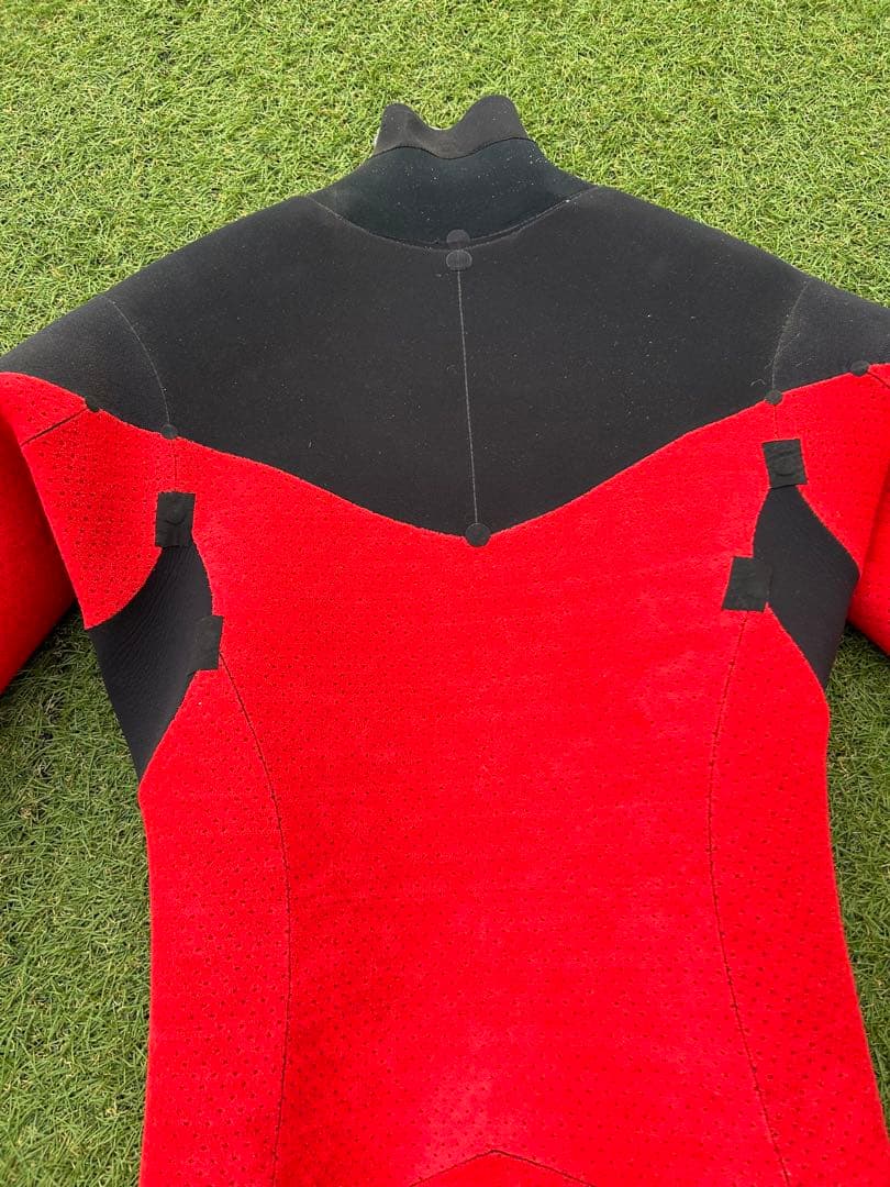 ウェットスーツ セミドライ　5ミリ　裏起毛