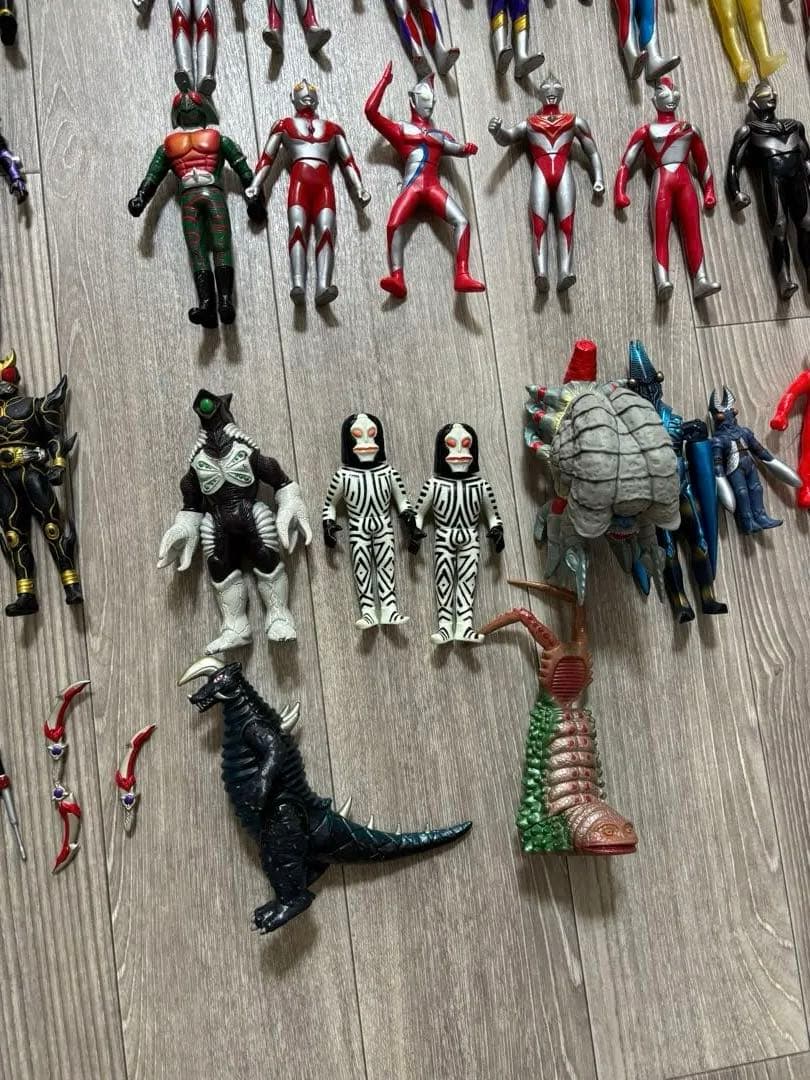 ジャンク　仮面ライダー　ウルトラマン　ソフビ　大量　まとめ売り