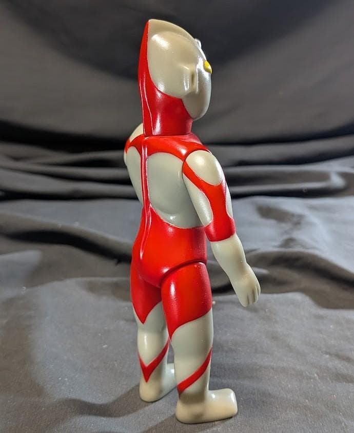 ウルトラマン ベータカプセル（Ｍ１号）ソフビフィギュア