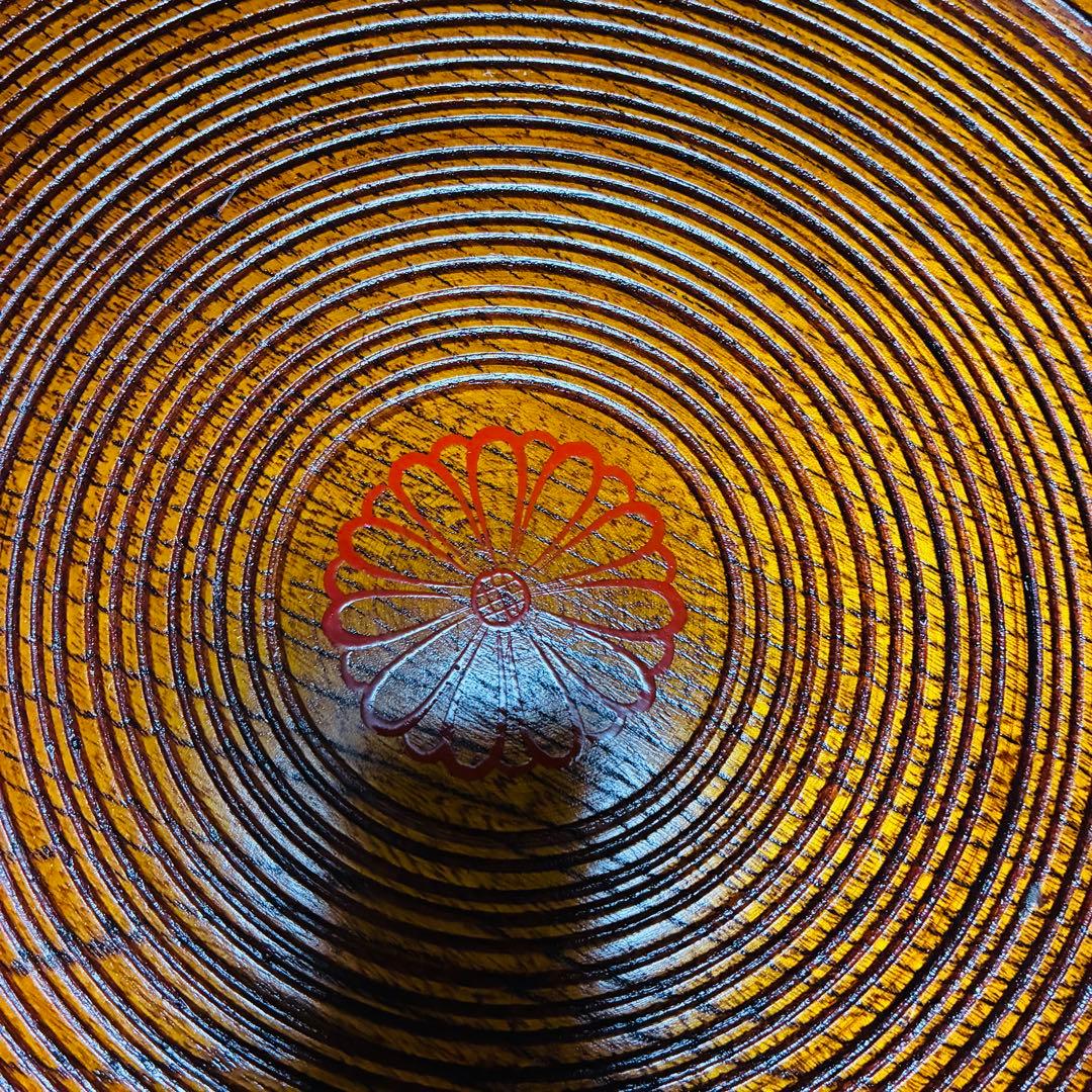 【高級】天然木くり抜き 丸盆 2枚セット 千筋挽き 菊紋 29cm 1.7万/枚