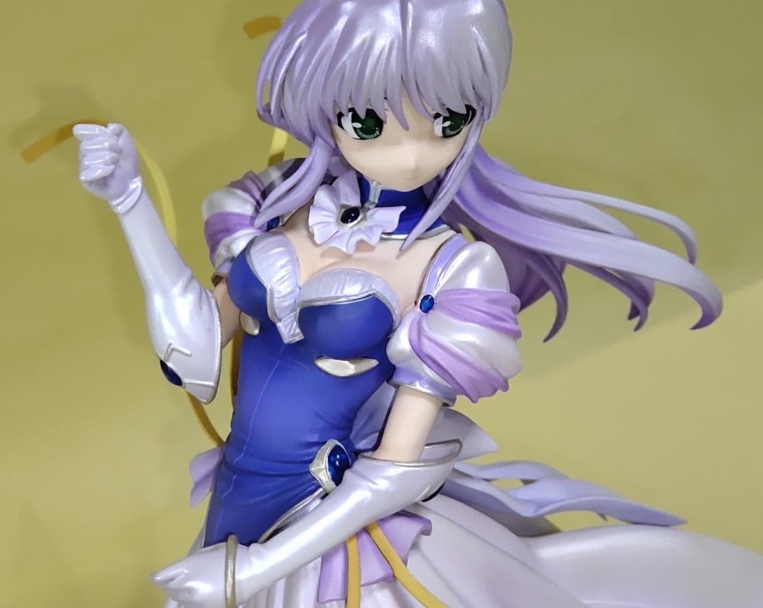 フィーナ・ファム・アーシュライト ロイヤルドレスアップ エディション [開封済]