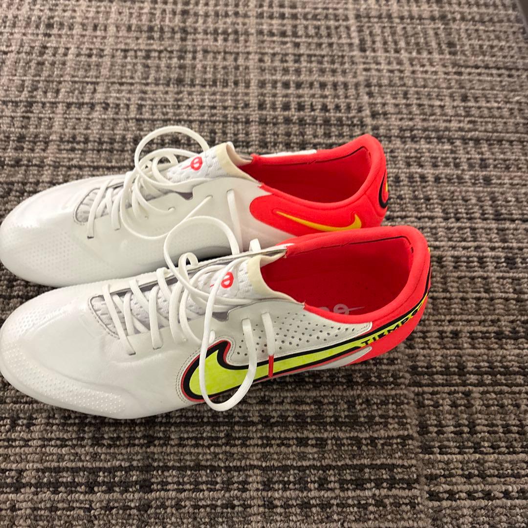 プ*読様 NIKE TIEMPO HG/AG トップモデル