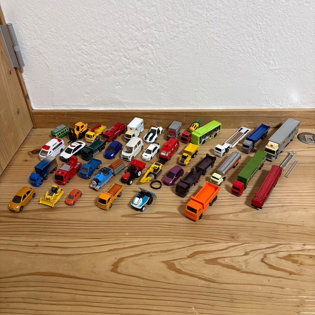【送料無料】トミカ トミカ以外 大量まとめ ミニカー トレーラー 他 ジャンク品
