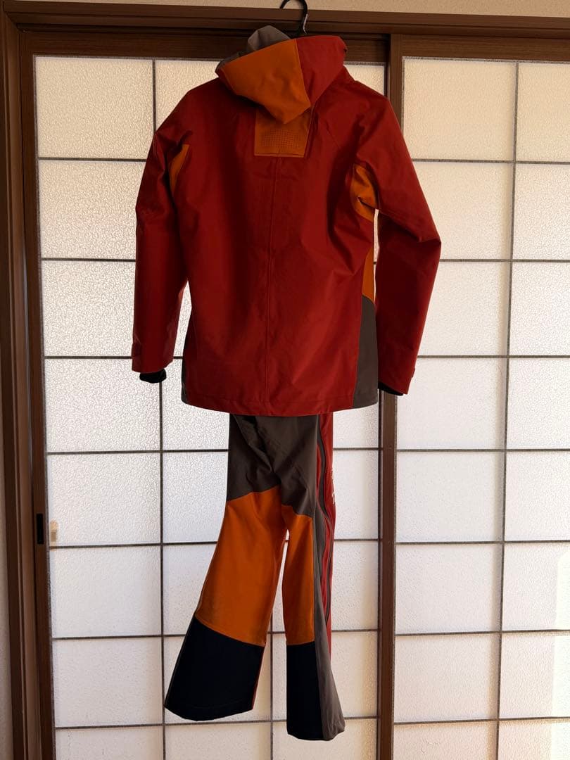 Team Descente 23-24ウェア