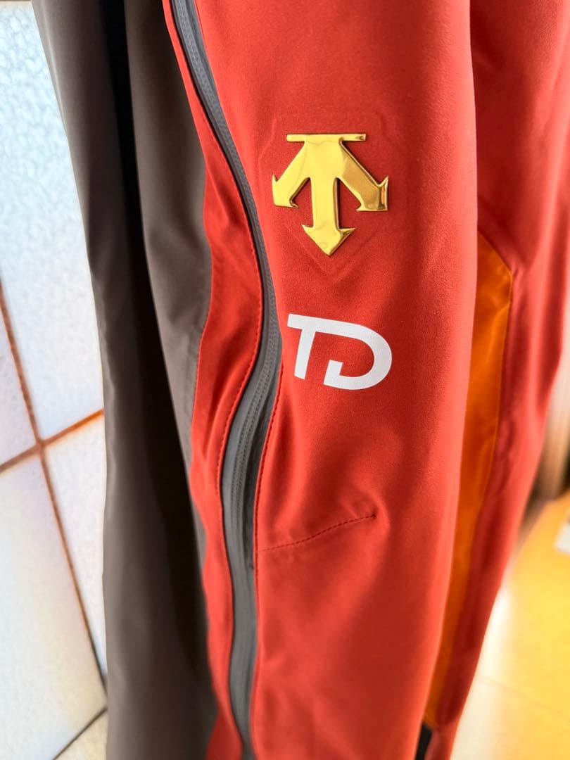 Team Descente 23-24ウェア