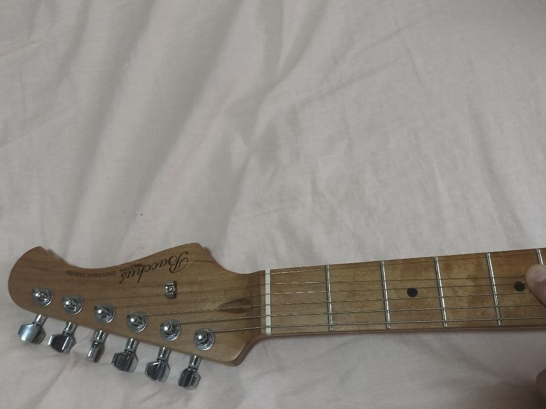 Bacchus バッカス ストラトキャスター サンバースト ケース 初心者最適