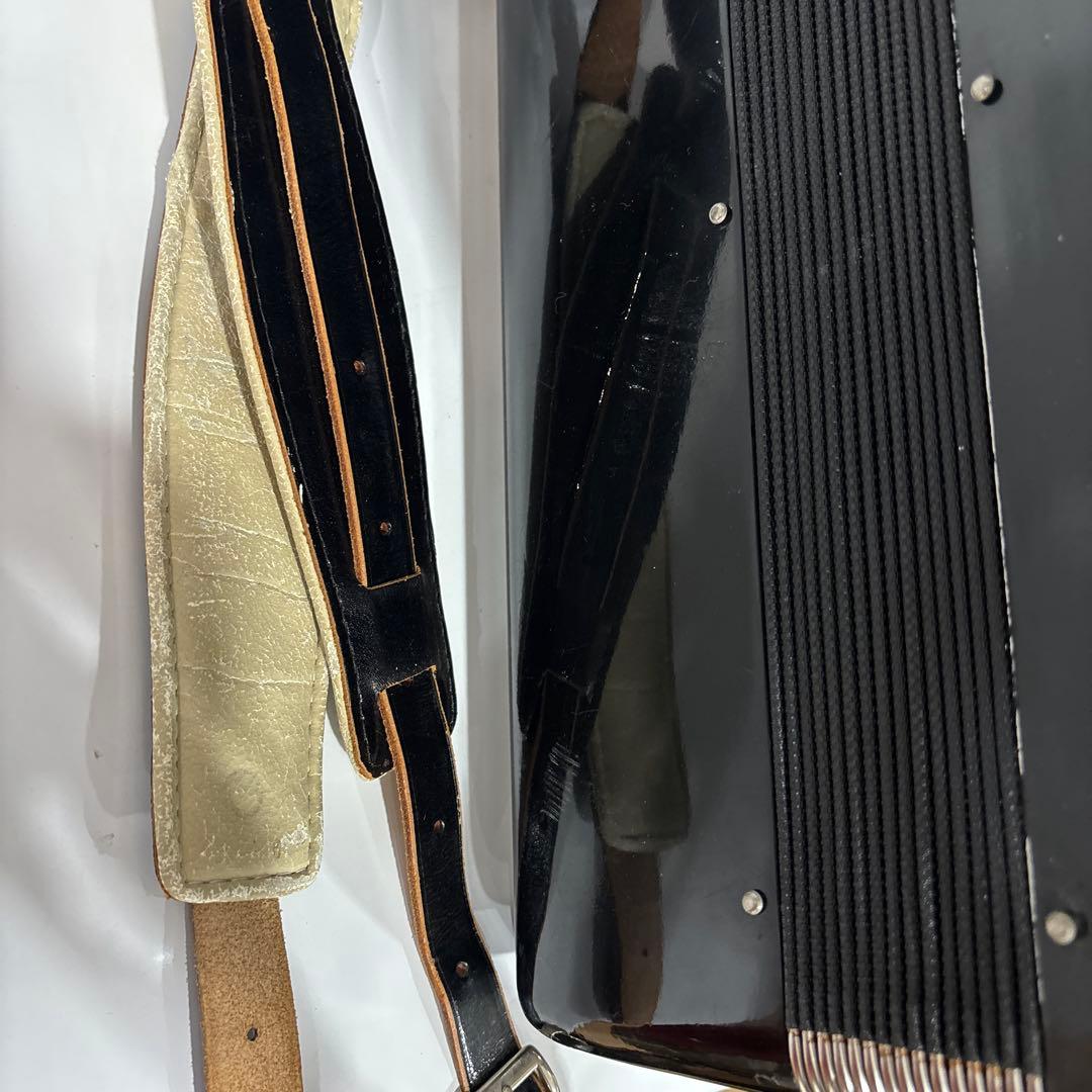 T114 YAMAHA アコーディオン ブラック カバー付き