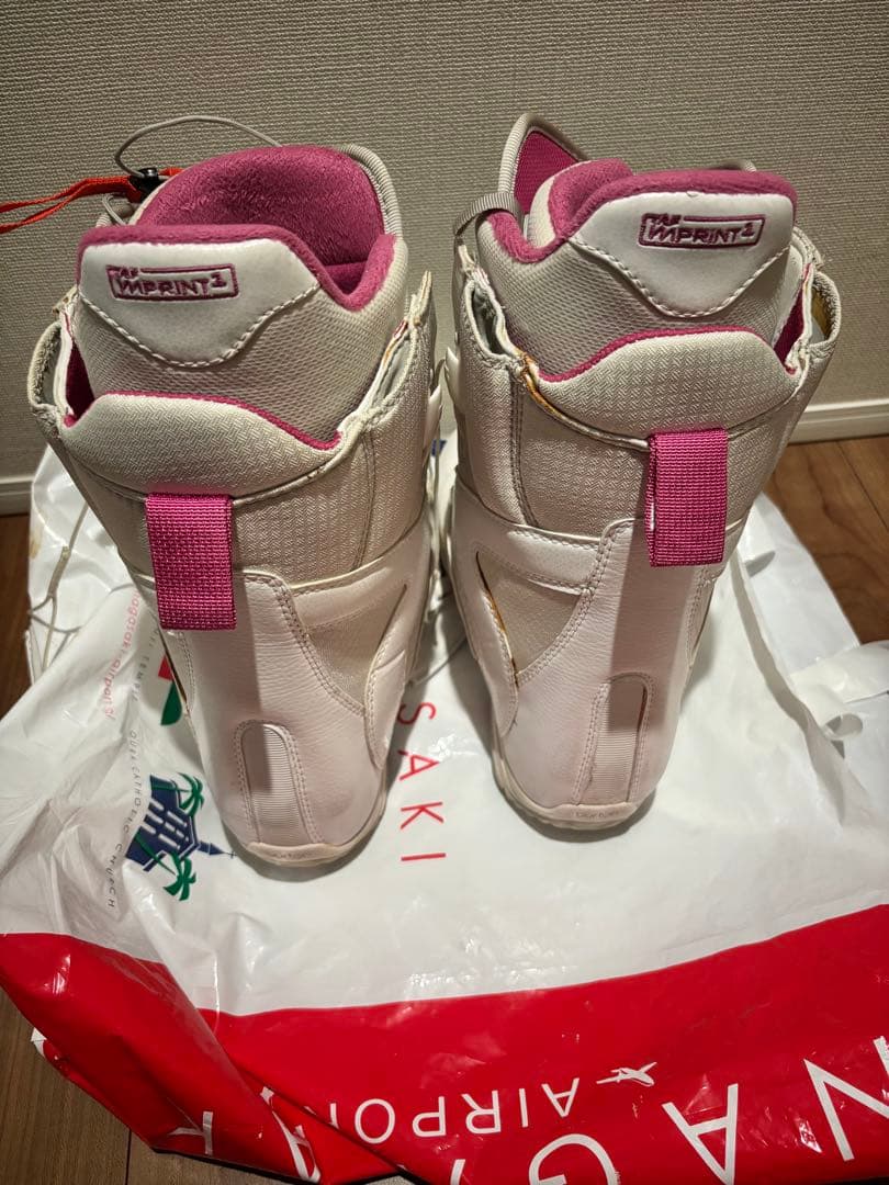 BURTON スノーボードブーツ ホワイト/ピンク　24cm