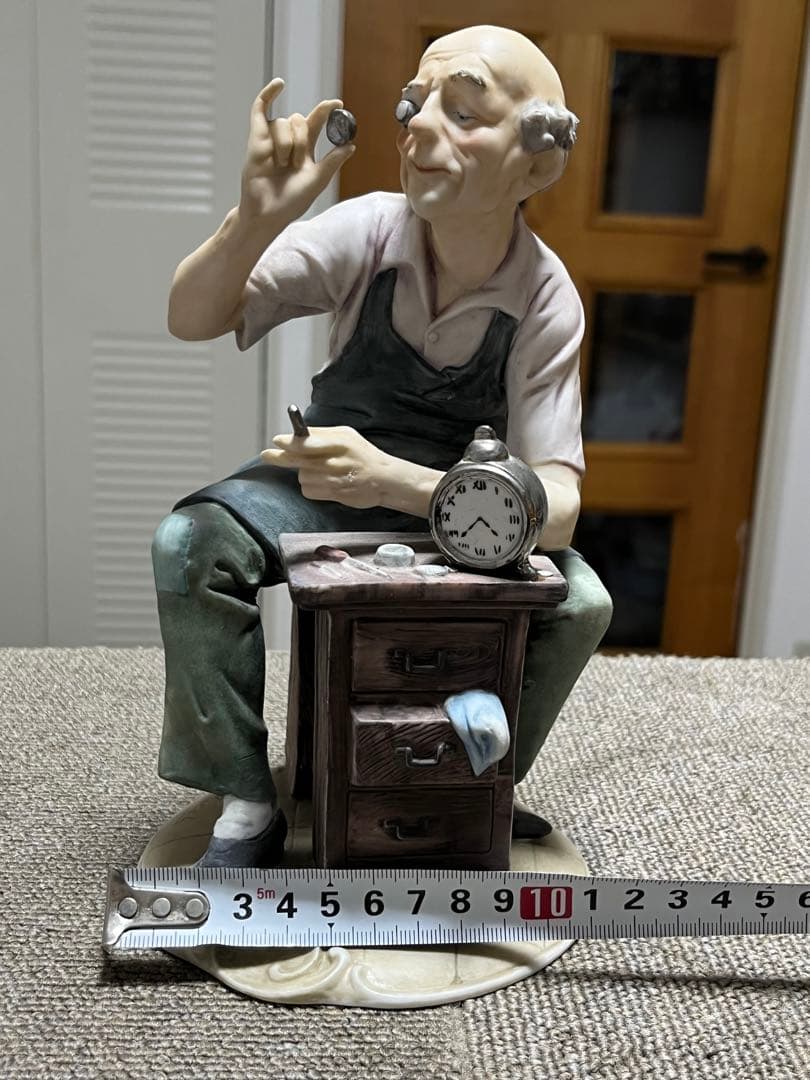 カポディモンテ 時計職人のヴィンテージ陶器彫刻 イタリア 1950 年代