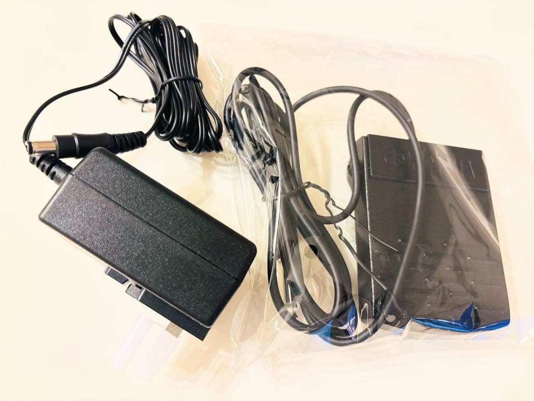 ヤマハ YAMAHA P225ＷＨ電子ピアノ　ホワイトL-200WH(白)