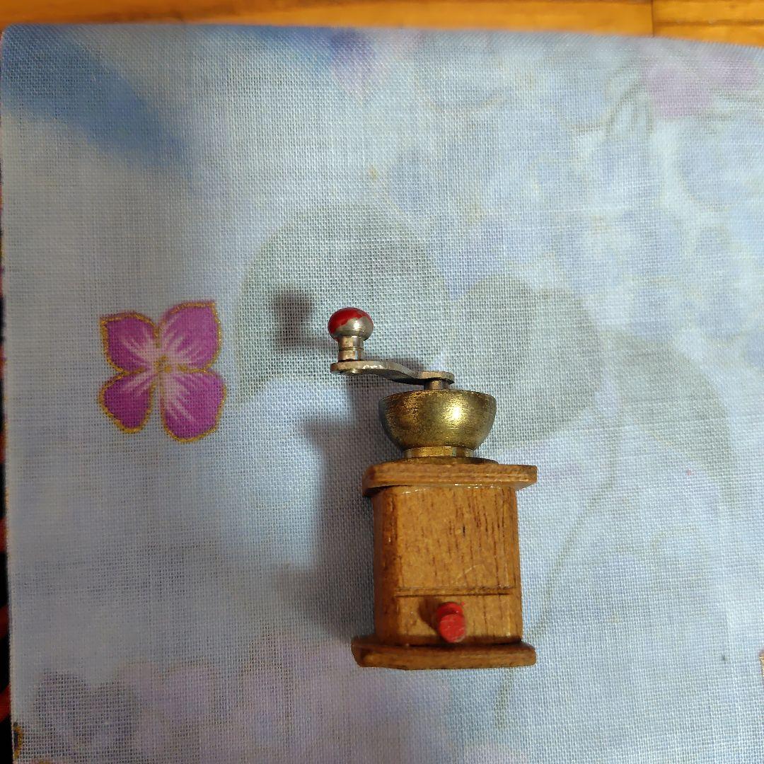 【ララさん用】：ニキティキ/ドイツ製/バウアー社ミニチュアドールハウス