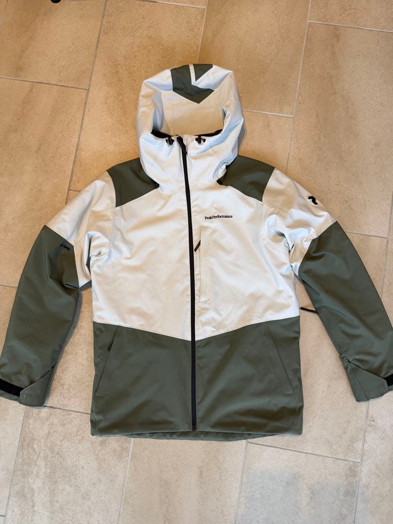まぁく　PeakPerformance ピークパフォーマンス スキーウェア