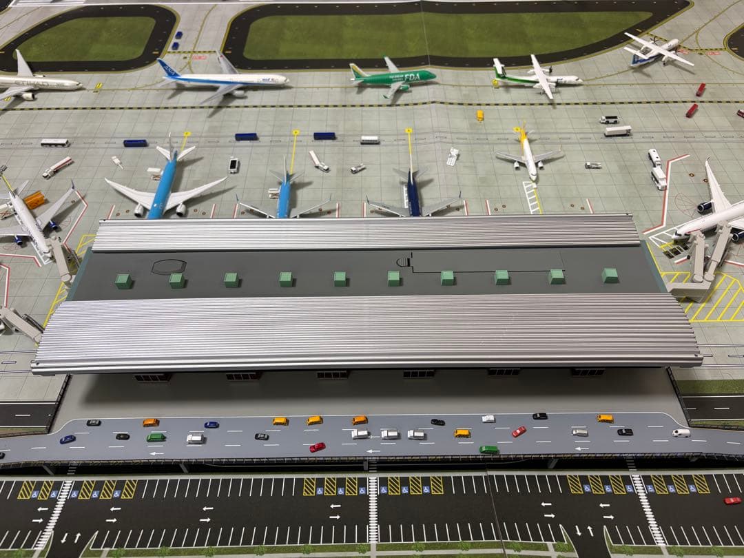 ①GJARPTB2 空港ターミナルビル　②GJAPS006 専用マット　セット