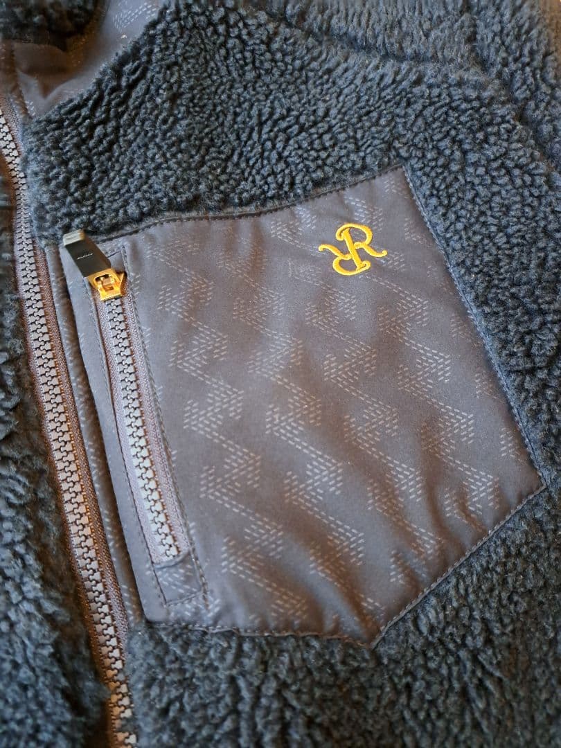 RESURRECTION　レザレクション　ボア　フリース