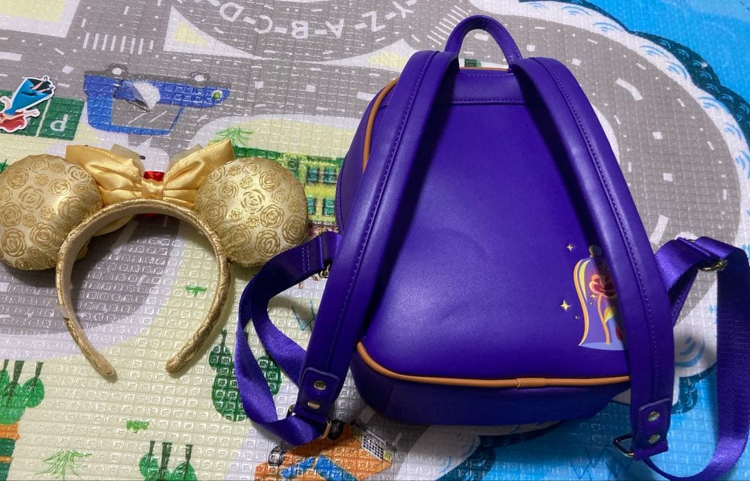 美女と野獣　ラウンジフライ　カチューシャ　ディズニーランド　グッズ　リュック