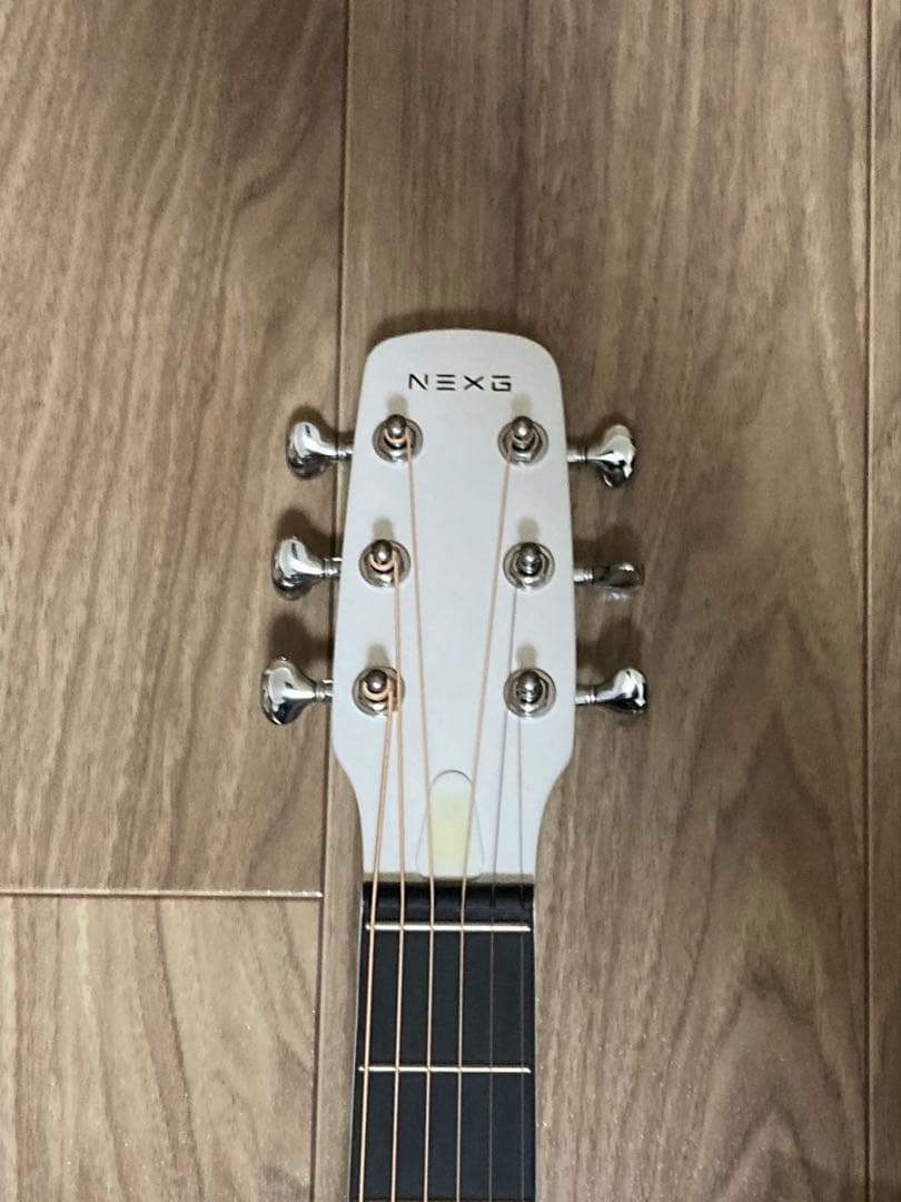 ENYA NEXG SE ホワイト アコースティックギター
