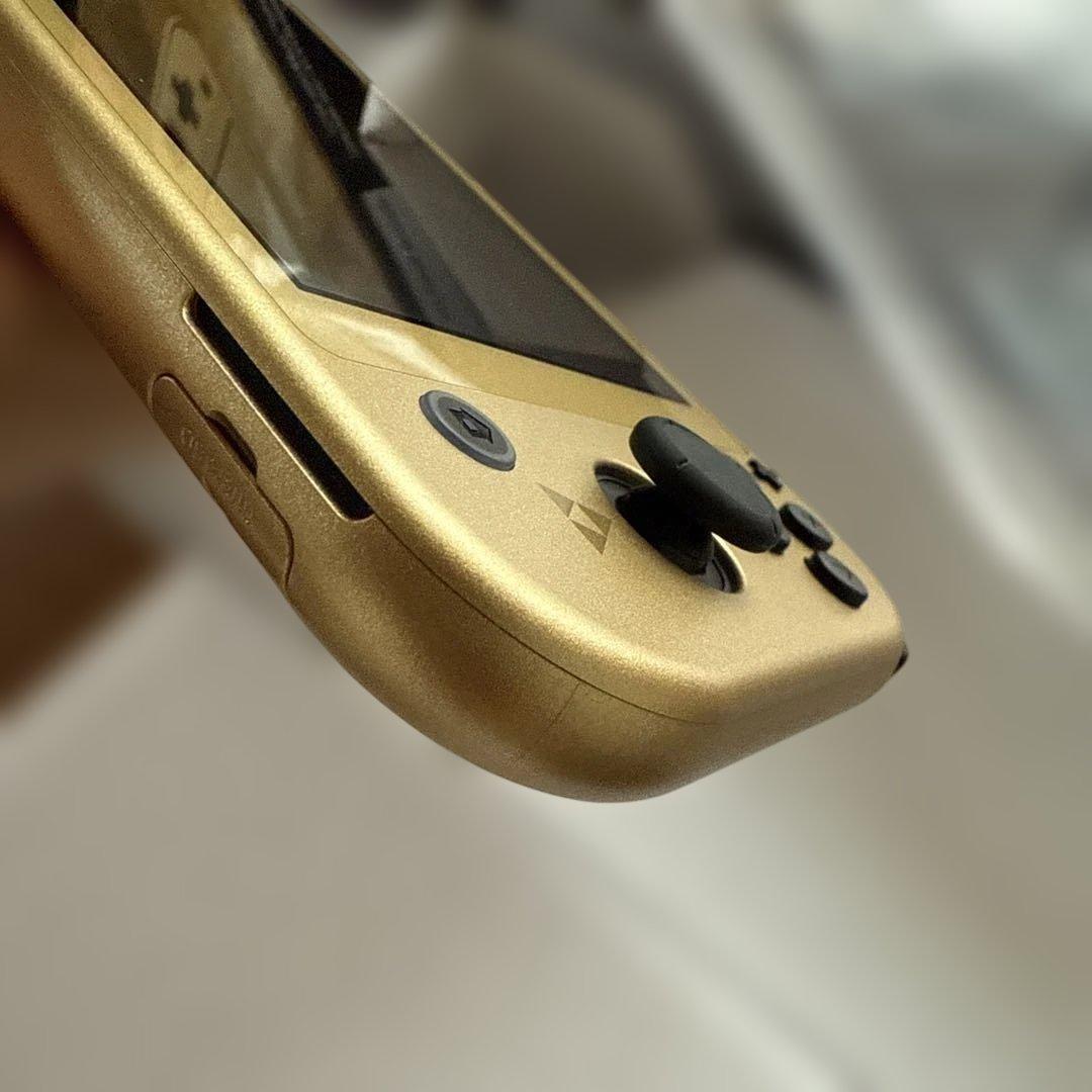 ニンテンドーSwitchライトハイラルエディション