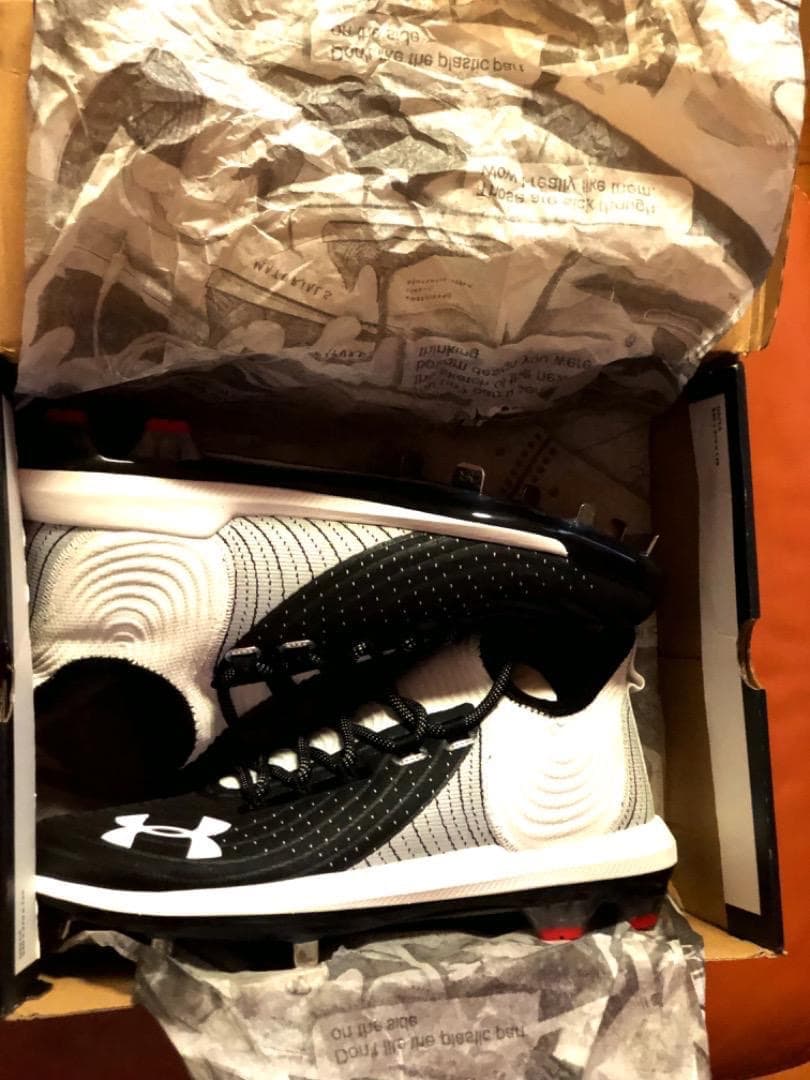 新品☆USA国内限定発売☆アンダーアーマー☆野球スパイク☆ハーパー4 ★30cm