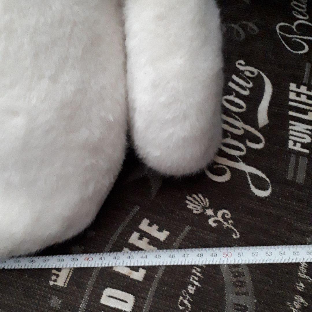 ナシノ、犬のぬいぐるみ