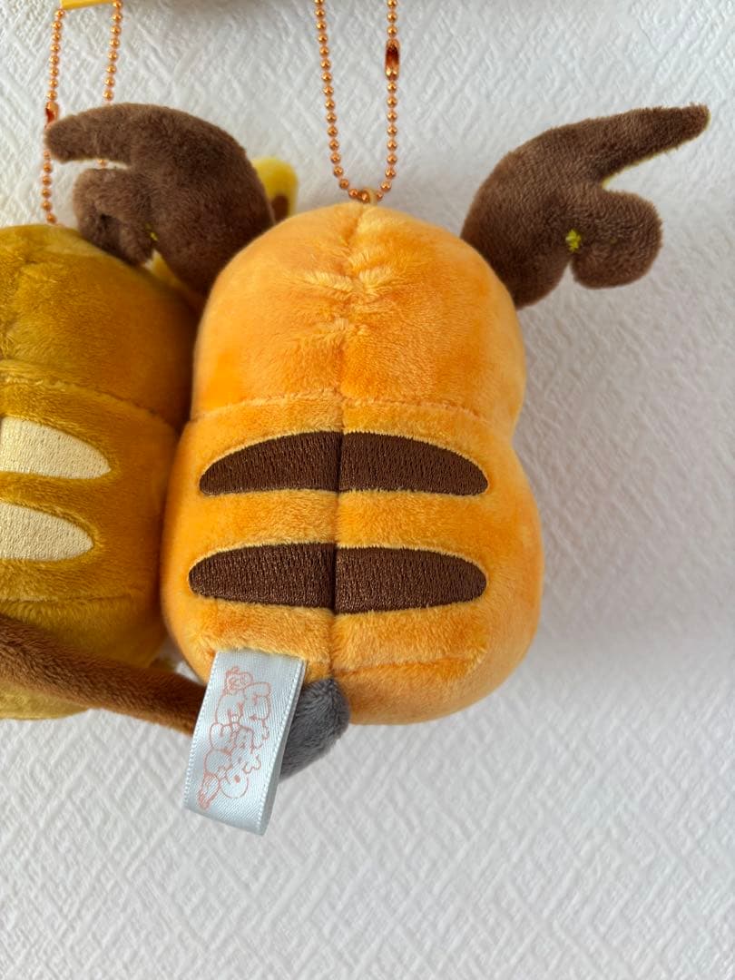 ポケモンセンター限定ぬいぐるみ　にたものどうし　ライチュウ　ゾロア　2種セット