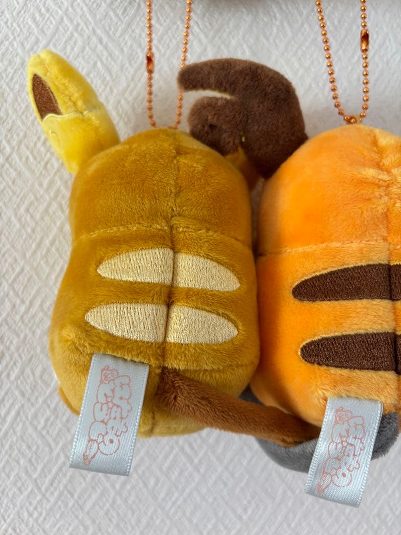 ポケモンセンター限定ぬいぐるみ　にたものどうし　ライチュウ　ゾロア　2種セット