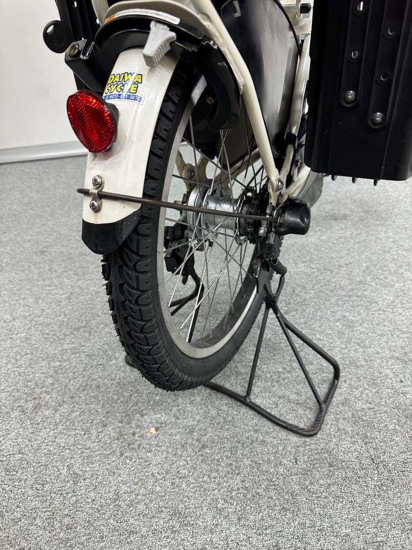 人気な車種　3人乗り電動自転車　ヤマハパスバビー　子供乗せシート付き　お買い得品