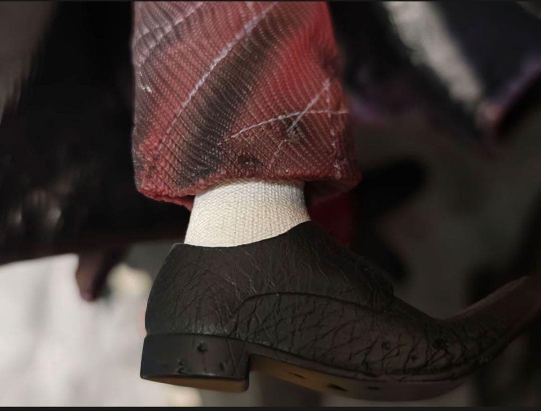 東京喰種ト　店長　芳村功善　フィギュア　ガレージキット