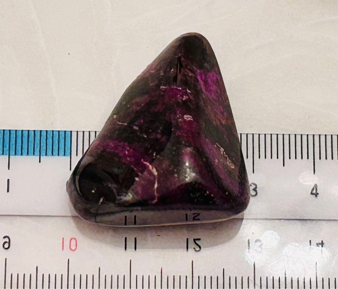 【希少】★世界三大ヒーリングストーン　天然 高品質 スギライト