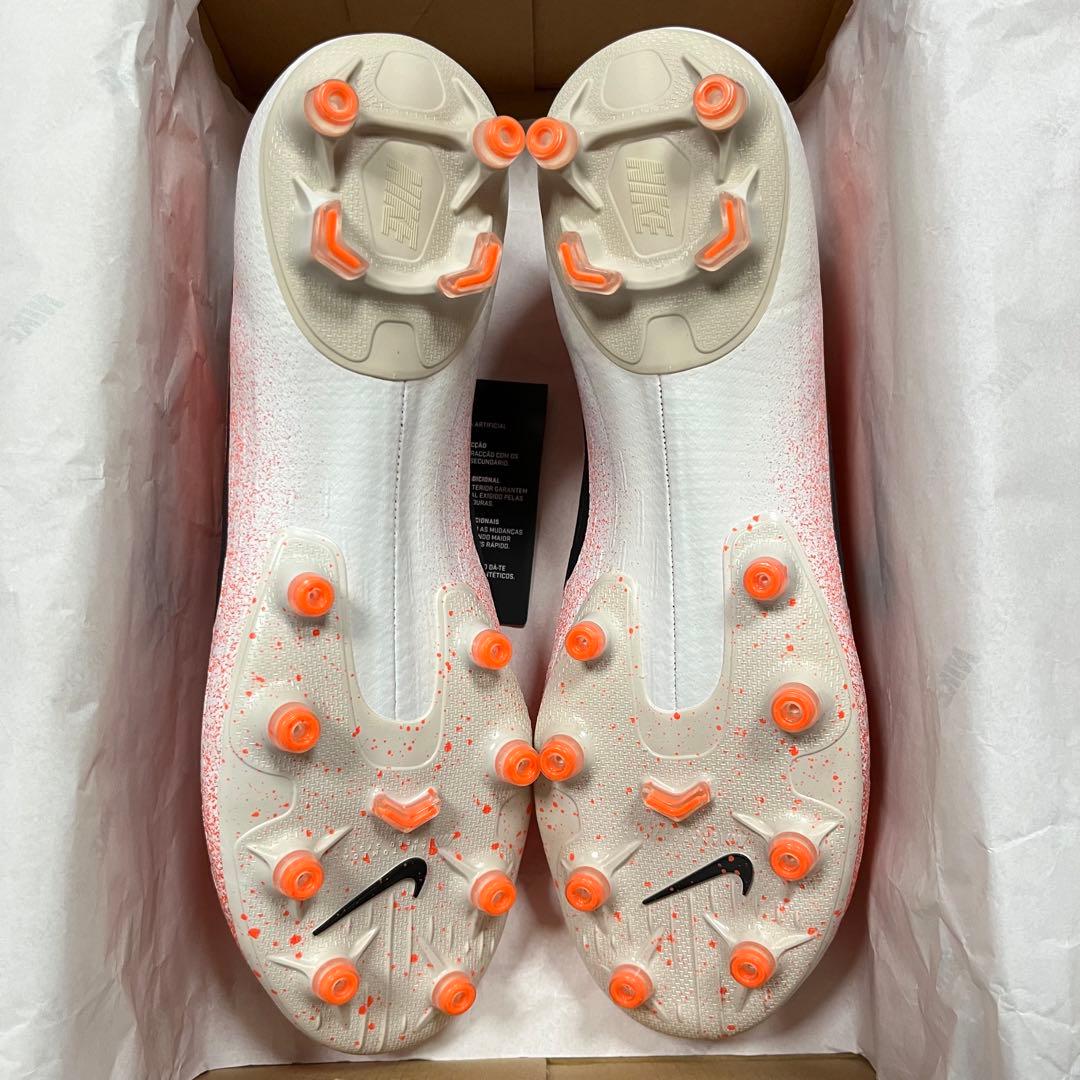 28 サッカースパイク ナイキ マーキュリアル ヴェイパー 12 エリート AG