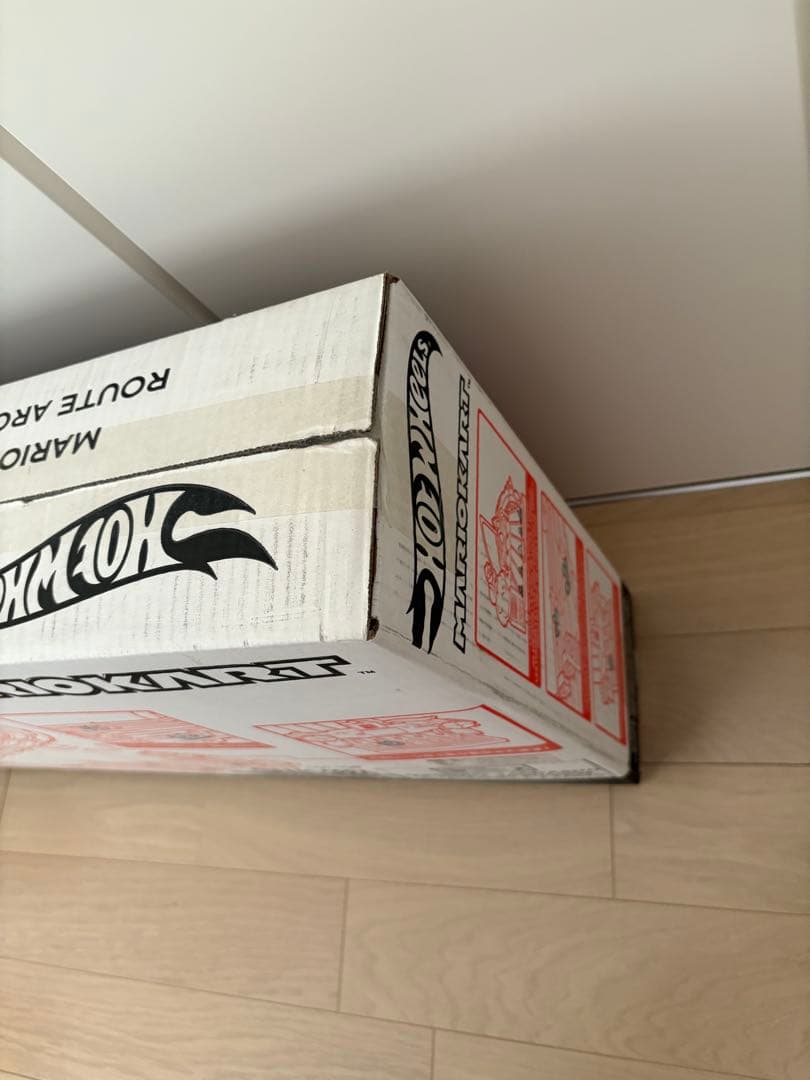 ホットウィール マリオカート　レインボーロード　新品未開封　発送は土日のみです