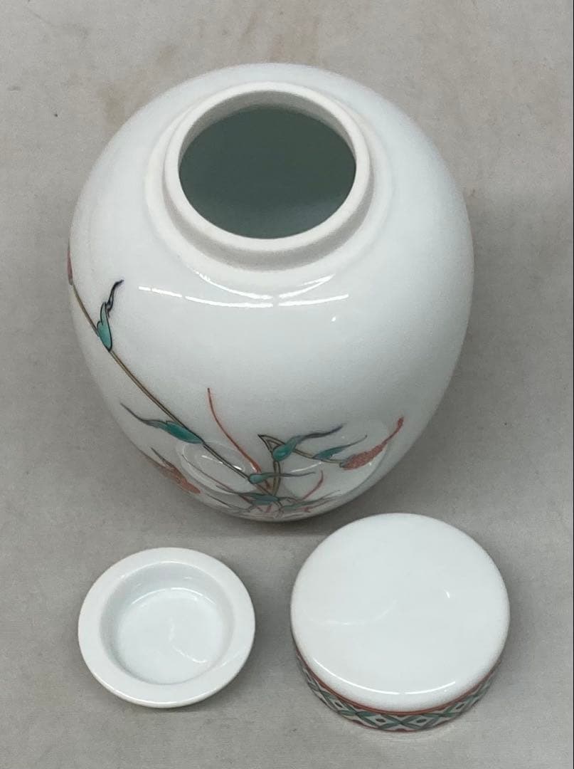 B442s「錦 粟鶉文茶壷」十三代酒井田柿右衛門作　共箱　重要無形文化財　煎茶