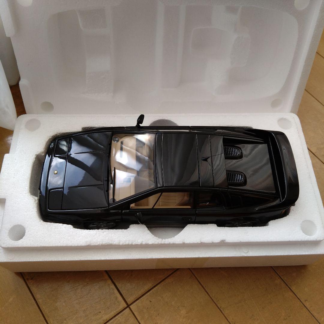 1/18 LOTUS ESPRIT V8 Autoart　　ロータス　エスプリ