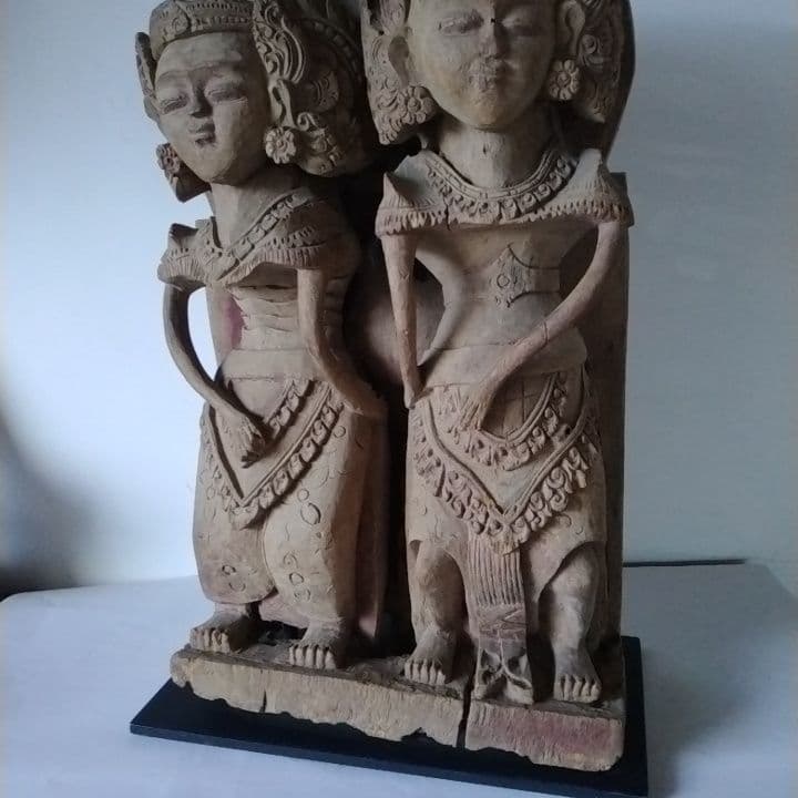 木製彫刻 二体の人物像　インドネシア　台座付き　アンティーク