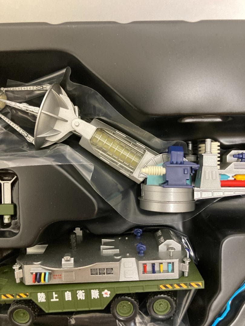 特撮リボルテック メーサー殺獣光線車 海洋堂 サンダ対ガイラ 東宝 特撮 怪獣