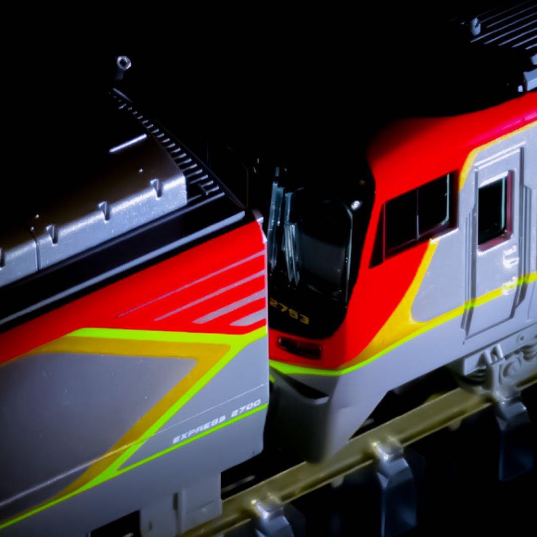 TOMIX【特別企画品】2700系 (南風・しまんと) 【新品,未使用品】