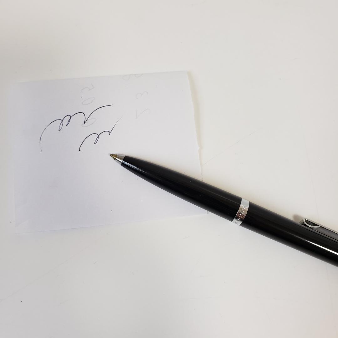 MONTBLANCモンブラン　ボールペン　外箱付き