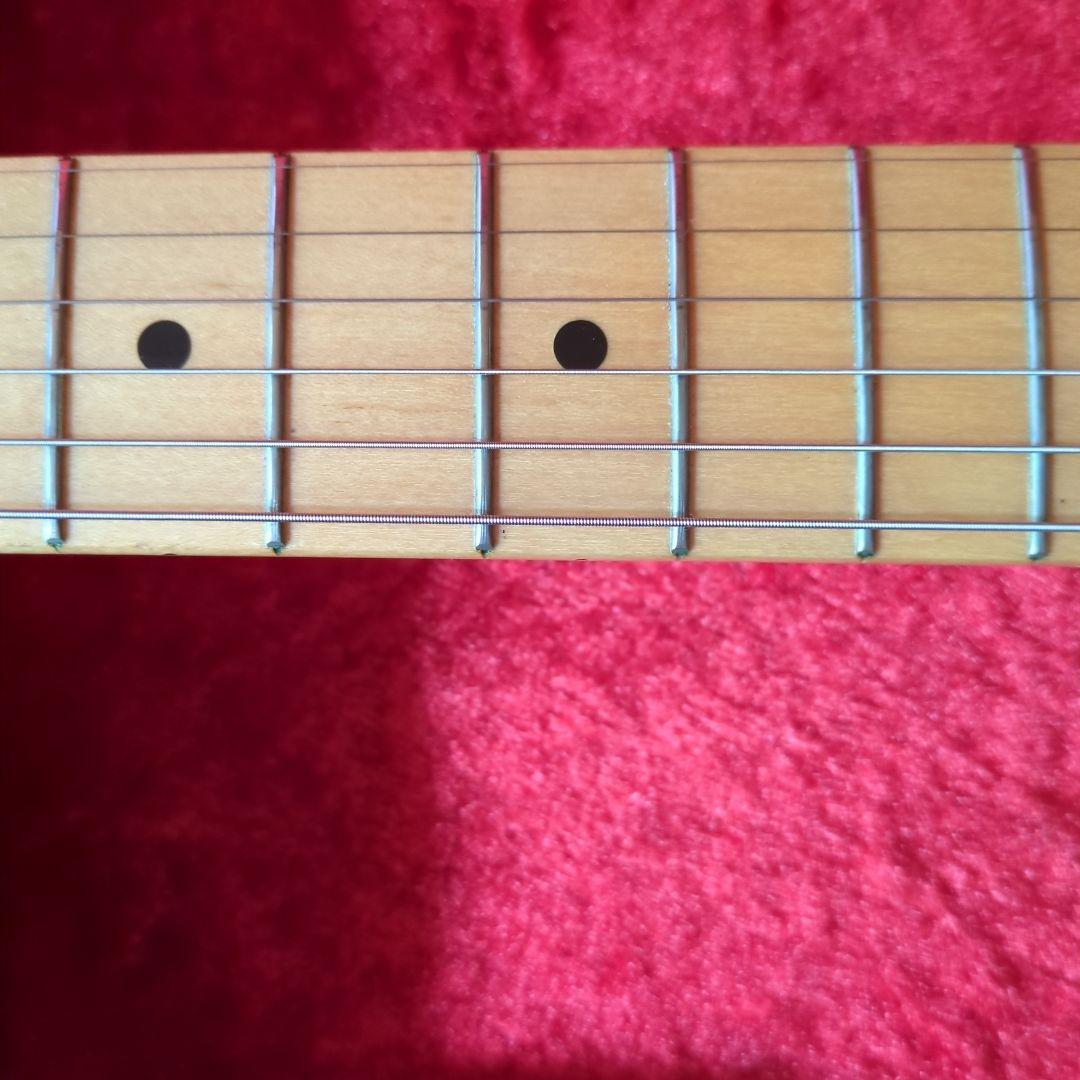 Fender Telecaster ナチュラル ハードケースにておくります。