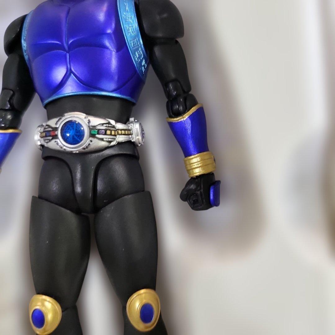 S.H.Figuarts 真骨彫製法 仮面ライダークウガ ドラゴンフォーム