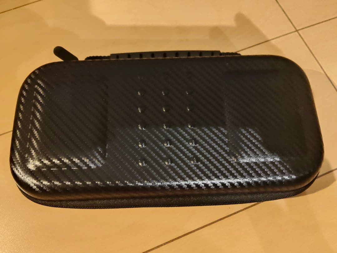 スイッチ新型HAC-001本体 箱付 付属品揃い ＋ 収納ケースとガラスフィルム