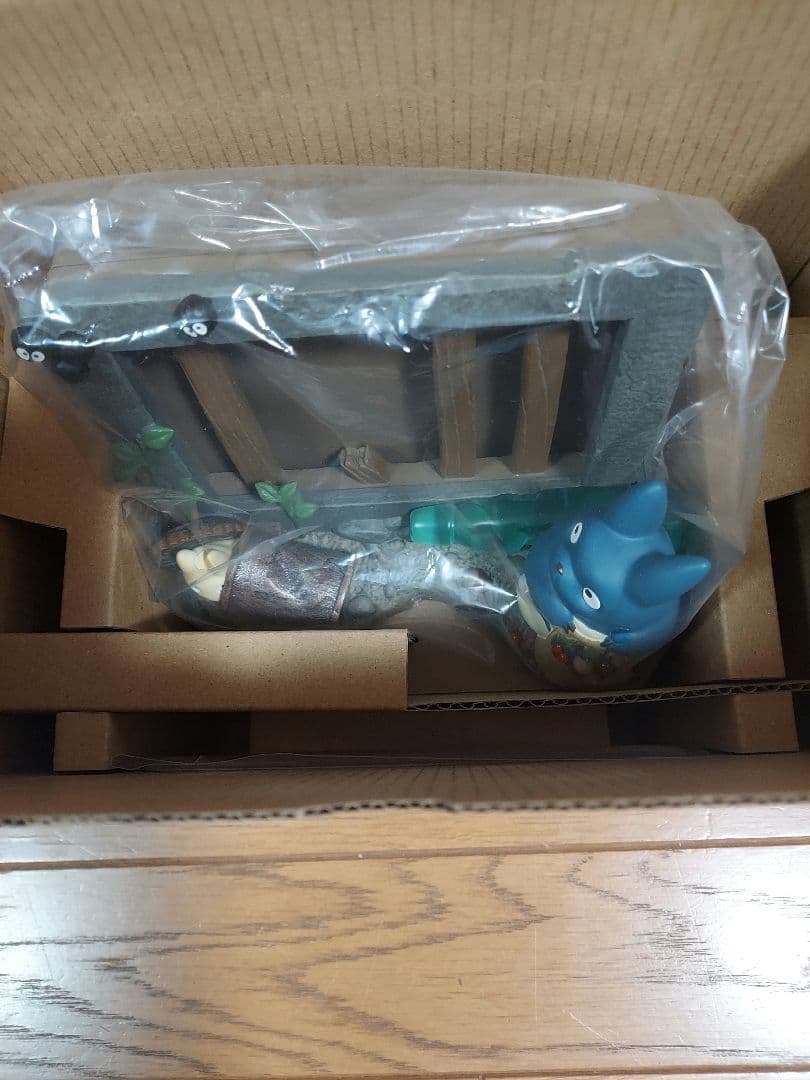 となりのトトロ　ジオラマカレンダー　草壁家の軒下2024