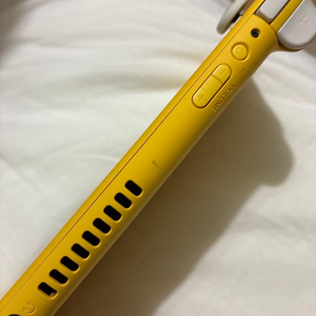 Nintendo Switch light 本体 イエロー