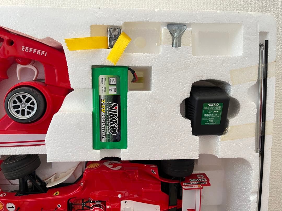 R/C フォーミュラ エボリューション シリーズ　F2005 1：14スケール