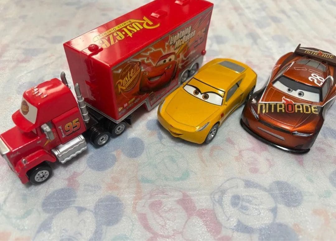 カーズ ミニカー 42台セット