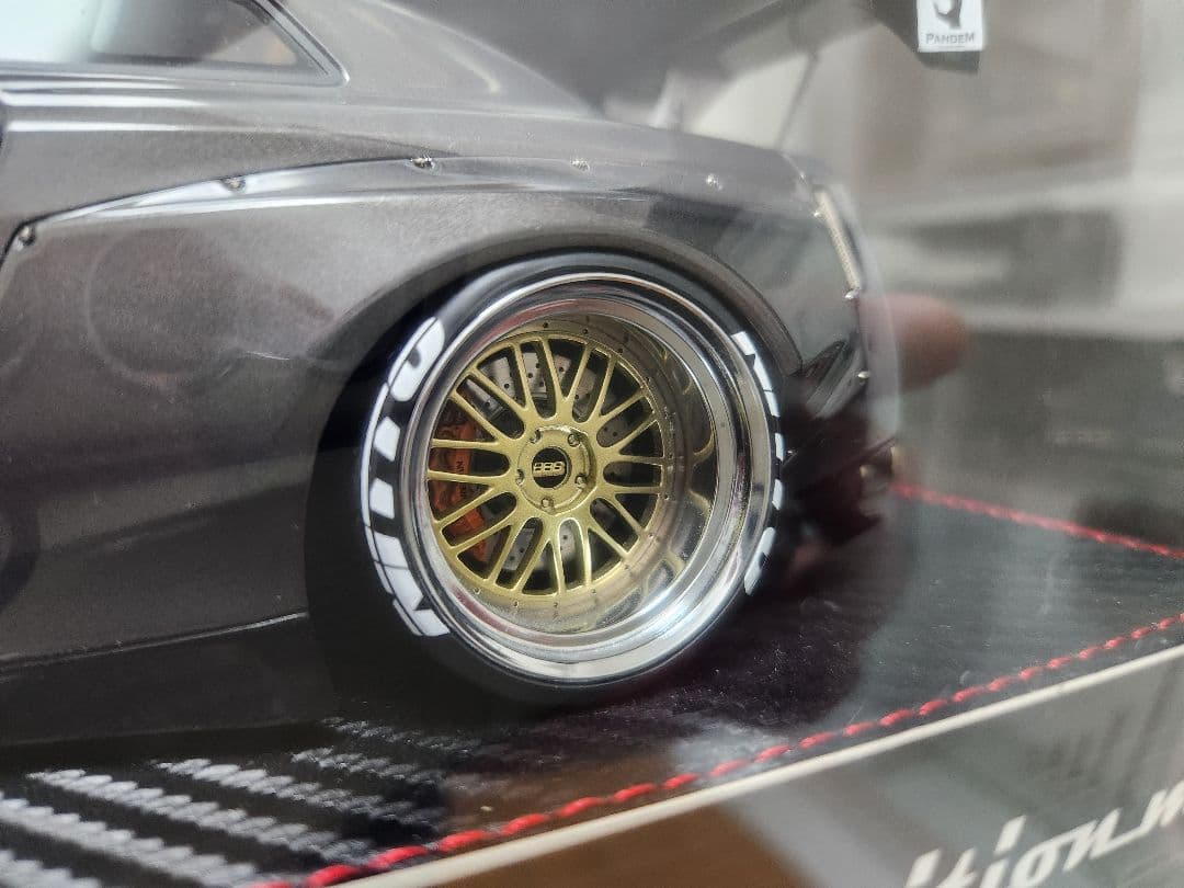 【イグニッションモデル】PANDEM Nissan GT-R ミニカー 1/18