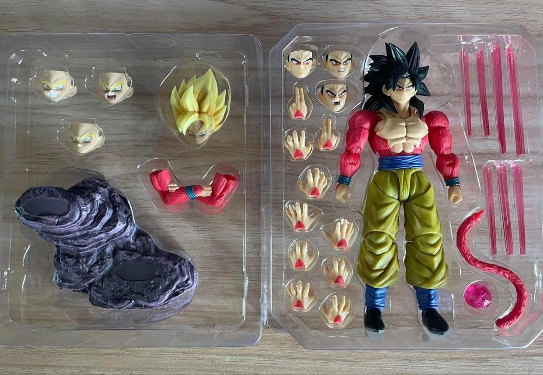 DEMONIACALFIT スーパーサイヤ人4 孫悟空GT超サイヤ人ヘッド付き