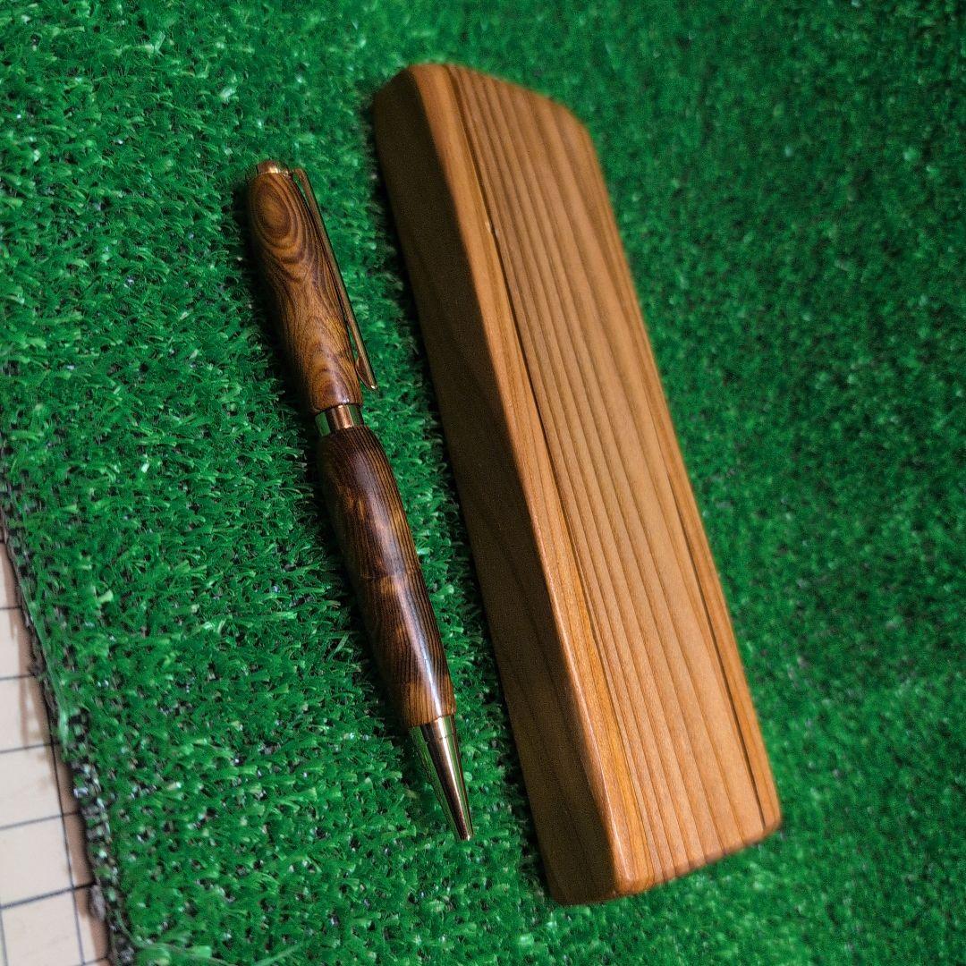 屋久杉ボールペンと専用ケース（屋久杉）