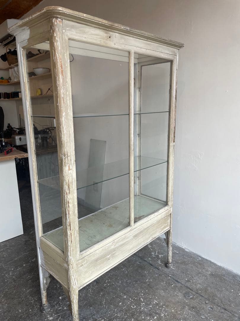 【アンティーク】ケビント　医療棚　ビンテージ　ショーケース　イギリス　フランス