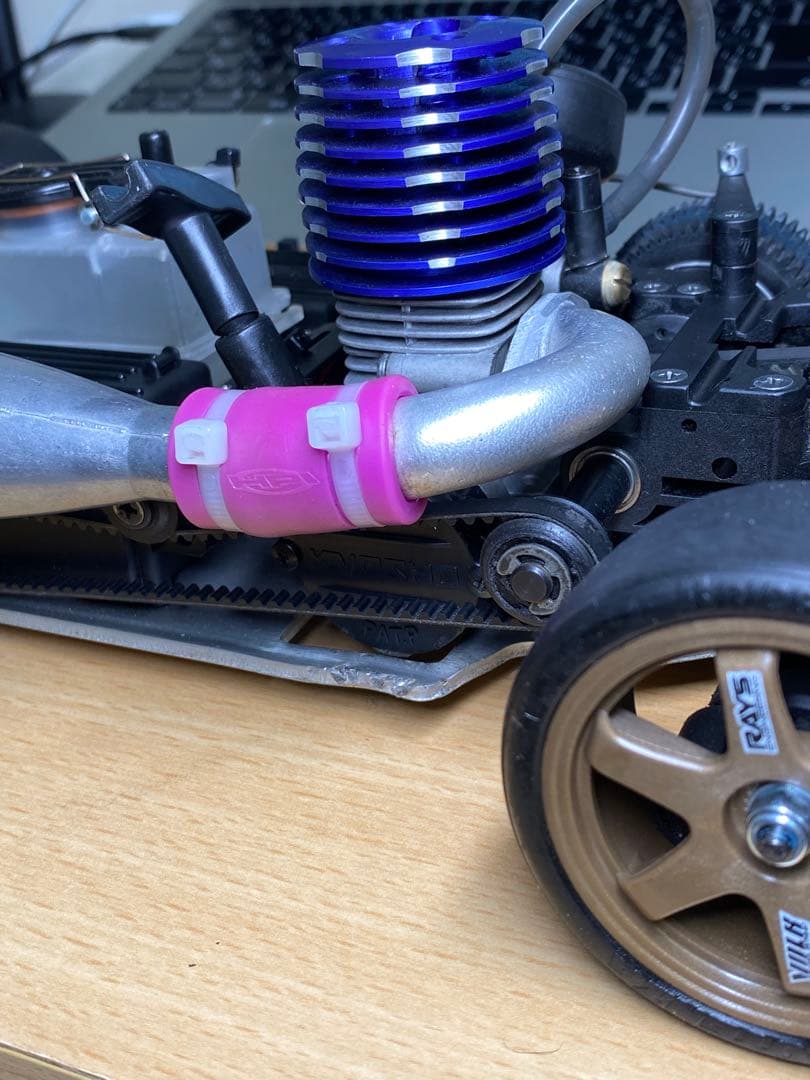 京商GT2ボディ付き カスタムホイール TE37風