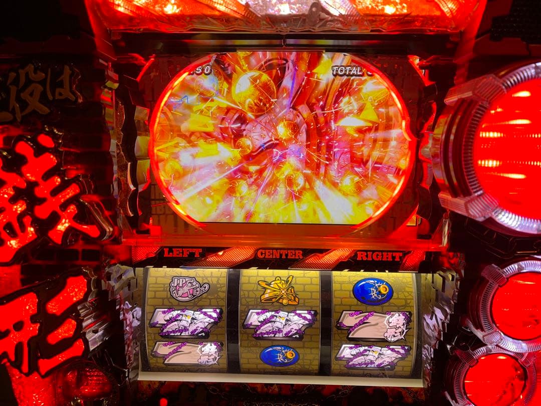 主役は銭形2 パチスロ　メダル1000枚＆データカウンターおまけ　お値下げ中